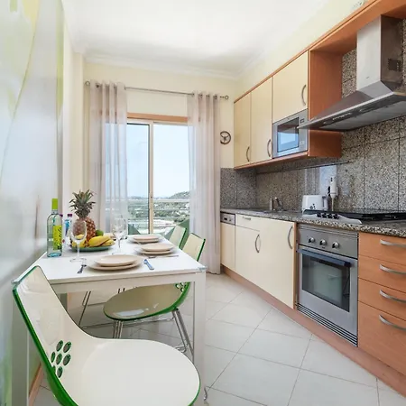 Apartment With Comfortable Terrace, 2 Swimming Pools & Tennis Court Albufeira